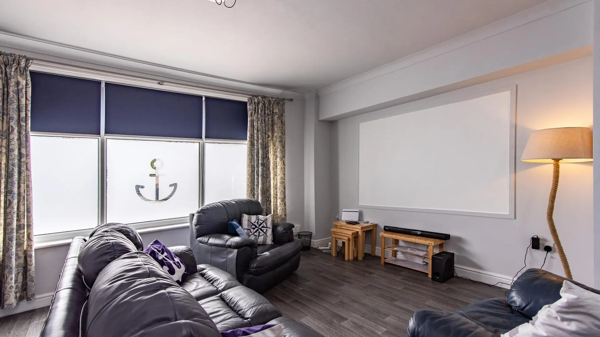Maritime House Two - 4Br Sleeps 10 Near City Centre Kingston upon Hull United Kingdom